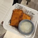 아맛나초밥 | 롯데백화점 평촌점 4월 팝업 더티치즈바이트 칠리스 치즈스틱 후기