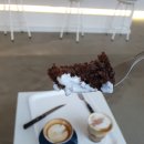 달레메종 | 아산 신정호카페 분위기 좋고 필터커피 맛있는 곳 '달레메종' 놀러와