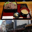 일본 "육식문화의 1번지" 오사카의 "니쿠 돈부리" 이미지