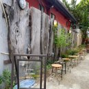 이국정서 | 코코넛 풍미 가득 커피와 하노이의 이국적인 정서와 함께 남천동 금련산역 감성 카페 코코넛 커피...