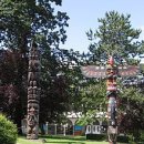 care mate grooming room | Totem pole