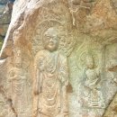 마애여래 공중화장실 | 충남 백제시대 불상 서산 용현리 마애여래삼존상 국보 백제의 미소