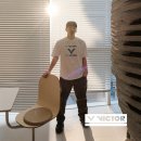 배드민턴 브랜드 빅터(VICTOR) 무신사 입점! 아이코닉 크루 오버핏 티셔츠 데일리룩으로도 딱!