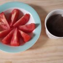 5월 감꽃 10월 홍시 이미지