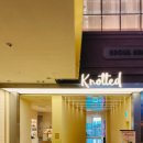 잠실역 10번출구(앞) | 잠실역 롯데월드몰 초코디저트 카페 &#39;노티드월드&#39;의 솔티드 초코크림 소금빵 &amp; 잠봉뵈르 후기