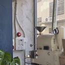 와플온 | 이순신광장카페 카페인｜여수 중앙동 디저트 해풍쑥라떼 두바이와플 에그타르트 먹고 온 후기