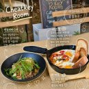 상원공영주차장 | 성수브런치 카페 [치트키룸] :: 리트리버 “하루”가 반겨주는 테라스 감성 가득 맛집 솔직 후기