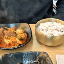 홍칼라소갈비찜 이미지