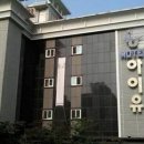 아이유 모텔 이미지