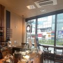 카페우드진상암 - 마포구 월드컵북로 396 | 카페우드진상암