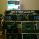 골판지 패널로 꾸며 본 738 콕핏 이미지