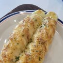 굿메디 | 수원 장안구 베이커리 맛집 발견🍞🤍 빵순이 심장 저격한 굿메디푸드 불라99 후기!