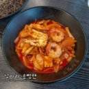 유니랜 | [홍대중식 맛집] 불간짬뽕, 유니짜장&찹쌀탕수육 후기