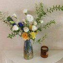 싱그러운 여름 꽃 화병꽂이 이미지