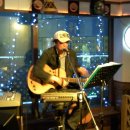 라라라 통기타 이미지