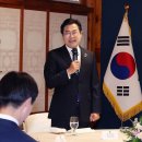 이재명 대통령, 한남동 관저서 민주당 지도부와 저녁 만찬···메뉴는 한정식﻿ 이미지