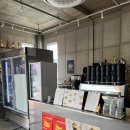 공간지지 | 김천 교동 연화지 근처 대형카페 빙수 맛집 “공간지지” / 내돈내산