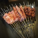 아맛나양꼬치(산본점) | [산본 맛집] 참깨가루에 찍어 먹는 별미 양꼬치와 시원한 생맥주! ‘아맛나양꼬치’