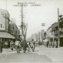 건물 앞 삼거리 이미지