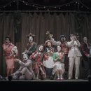 국립극단 연극 스카팽 이미지