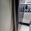 라온 육가공 에서 강화도어에 20~40사각바 보강후...롤 방충망 설치. 2.오류동 탕화쿵푸마라탕 에서...