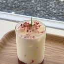 (주)신세계푸드 베이커리익산점 | 김제 유채꽃뷰 아이 동반하기 좋은 커피 맛집 브런치카페 로이네커피로스터즈 내돈내산 후기