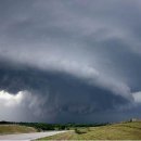토네이도 이미지
