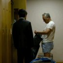 와이프가 빨래할때 주머니 확인 안해서 차키 망가젔어. 이미지