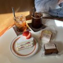 유즈플라워카페 | 수원 행궁동 카페 케이크가 맛있는 아늑감 내돈내산 후기