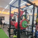 스쿼트 190kg 벤치 130kg 데드리프트 230kg 하루에 다하기 이미지