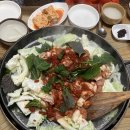 금병산숯불철판닭갈비 | 춘천 금병산숯불철판닭갈비