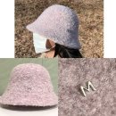 라벤더 | 마스케라 세이린(Seirine) 울 블렌디드 부클 버킷햇 라벤더 착용 후기