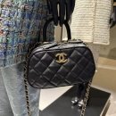 볼링공방 | 안유진도 들었다던 샤넬 미니 볼링백 매장 리뷰