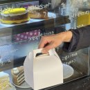 무전7길 | 통영 케이크 맛집 추천 랭스카페 딸기우유크레이프 구매 후기