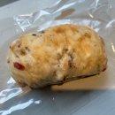 [베어스덴 베이커리/연남동 카페추천] 맛과 분위기를 다 잡은 홍대역역빵집]