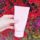 비브리즈(bebreeze) | 팩과 세안을 한 번에! 비브리즈 딸기 찹쌀떡 팩 클렌저 솔직후기~!