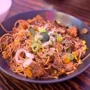 우연식당 | 성남 도촌동 맛집 식당우연 : 힙한 감성에 반하고 불향 스지찜에 취하는 곳 ✨