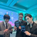 260513 이준호, 직업이 몇 개야…‘배우’로 간 시상식서 민박집 동료 직원 만났다 이미지