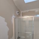 하얀집 화장실 이미지