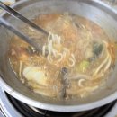 굴림수제샤브만두콩국수 이미지