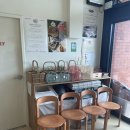 봉수농장 | 예산 카페 아이랑 토끼 먹이주기 체험도 가능한 아그리르