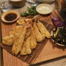 글라스이슈(GRASS ISSUE) | 2월 일기 - 진짜와 구분할 수 없는데 가짜라고 할 수 있나요?