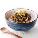 건강하게 먹기 좋은 비빔밥의 다양한 종류 이미지