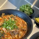 대전 용전동 맛집 대전복합터미널 1층 도이티 운남쌀국수 백탕 홍탕 후기