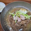 65년 전통 메밀냉면~ 단돈 만 원에 수육 한 접시… 허영만 단골 노포의 매력 이미지