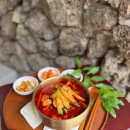 푸짐한 국밥 이미지