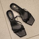 프린티드스퀘어 | 잠실 자라 ZARA 매장서 본 여성 여름 신발 7가지 종류 추천