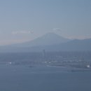 요코하마 랜드마크 타워와 후지산.....비행기안에서 이미지