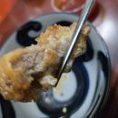 돼지갈비 튀기는 남자 이미지