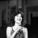 鄧麗君 1980國父紀念館演唱會 덩리쥔 대만 국부기념관 자선공연 이미지